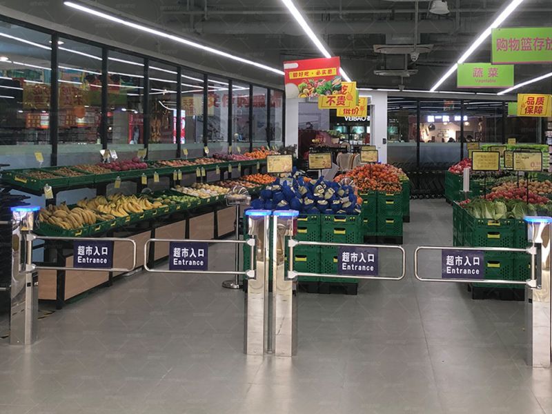 Kett-supermarketid paigaldavad vertikaalse Ameerika supermarketi tiibvärava