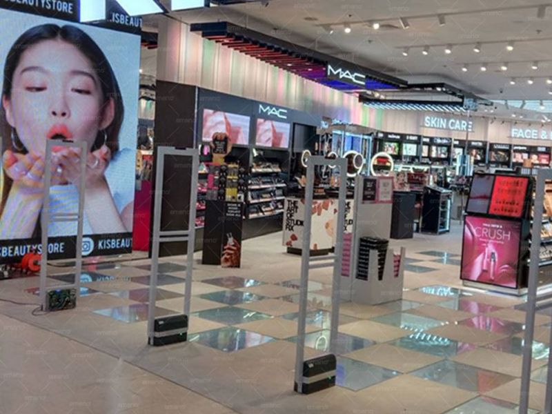 KIS Cosmetics kauplus paigaldab AM8208 vargusvastase süsteemi